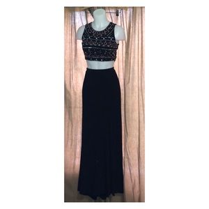 Back Two-Piece Prom Dress